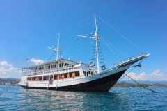 78b604b9-1418-448b-82d5-c02bc67449c0